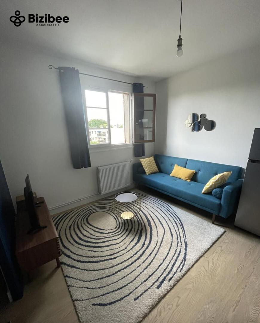 Le Saphir Easy Parking Comfort Apartment Fontainebleau Bagian luar foto